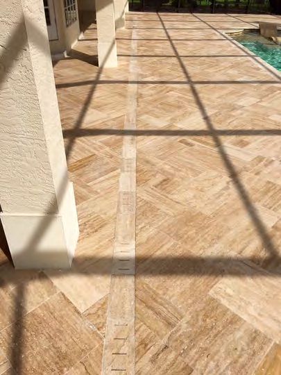 K-Style seamless aluminum gutter installed on Florida home