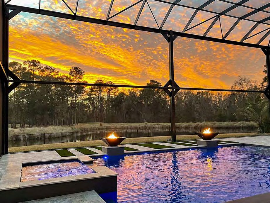 Two-story open view screen enclosure for large Florida homes